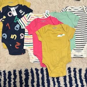 Old Navy Onesies. Size 3-6 mo. NWT. 7 total